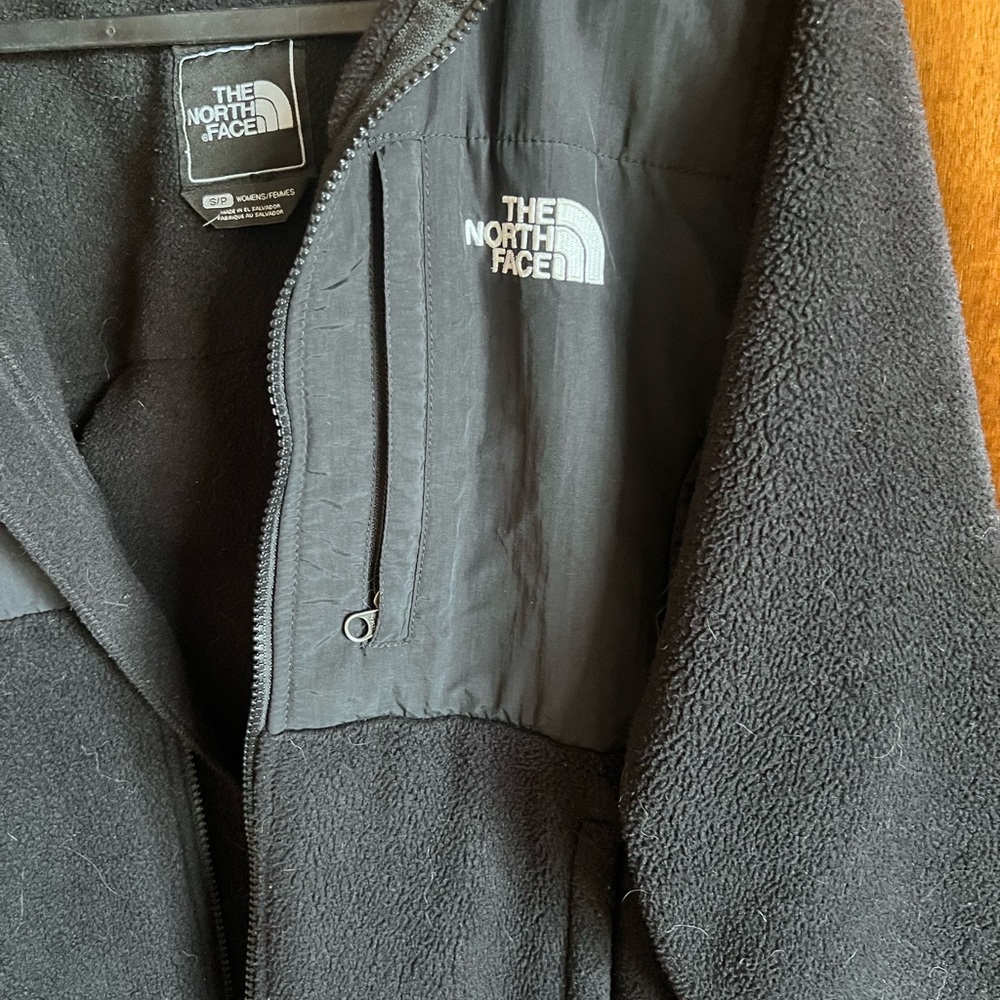 Black North Face Denali